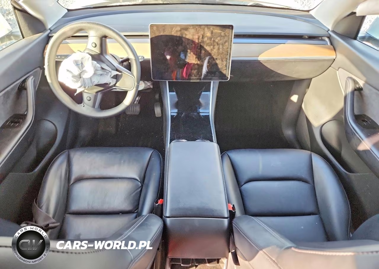 2021 Tesla Model Y VIN:5YJYGDEE5MF060566 - 8