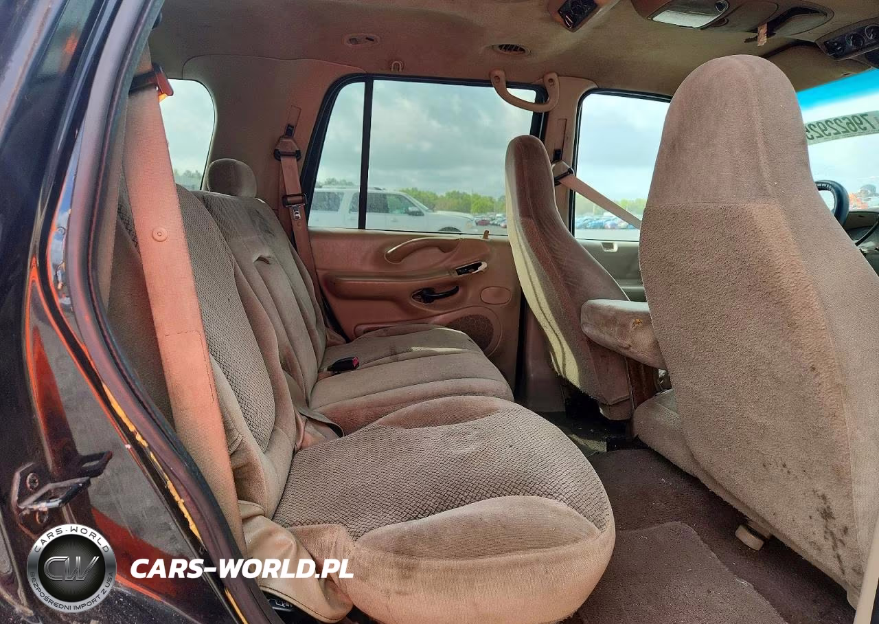 2000 Ford Expedition Xlt VIN:1FMRU1564YLA03360 - 10