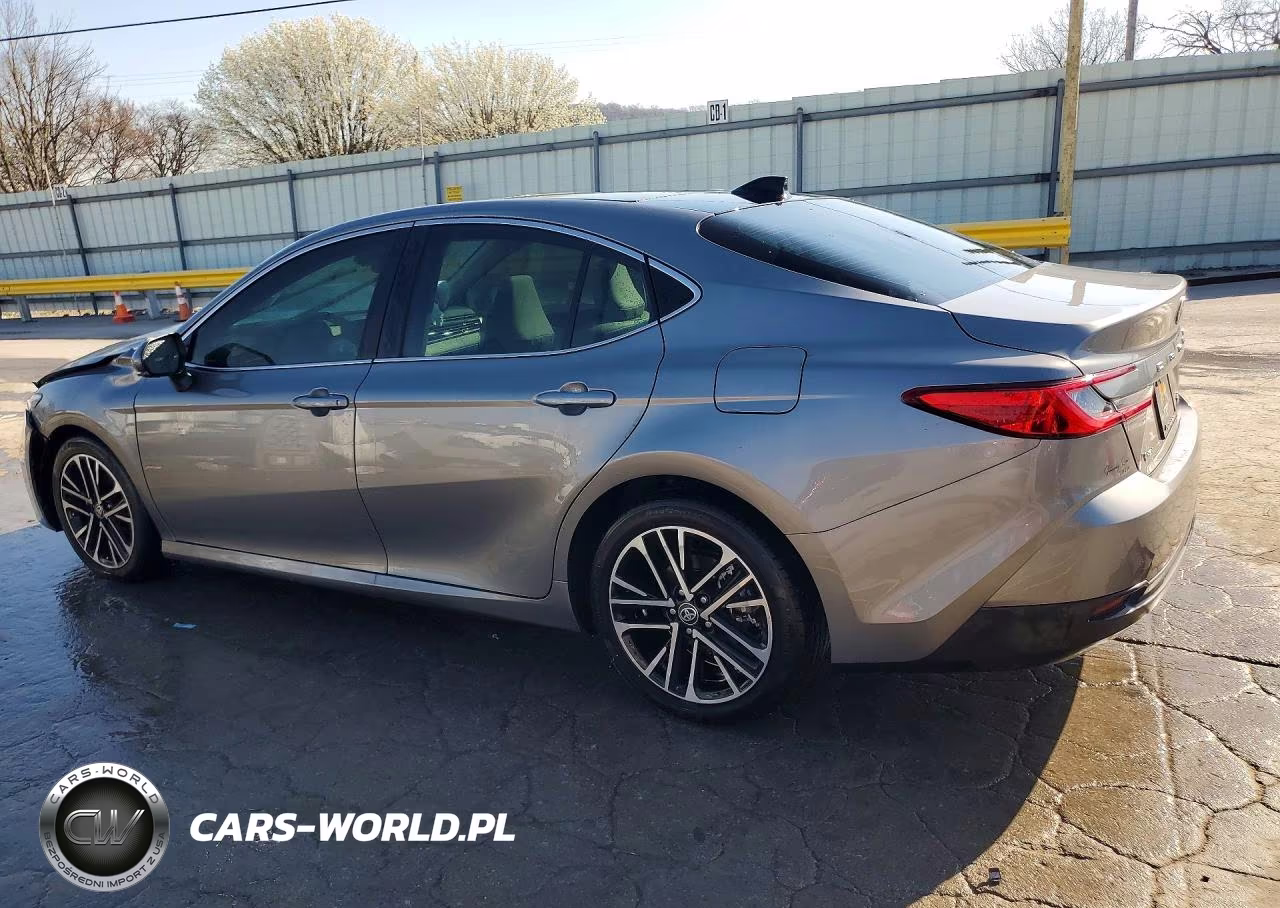 2026 Toyota Camry Xle VIN:4T1DAACK0TU672389 - 2
