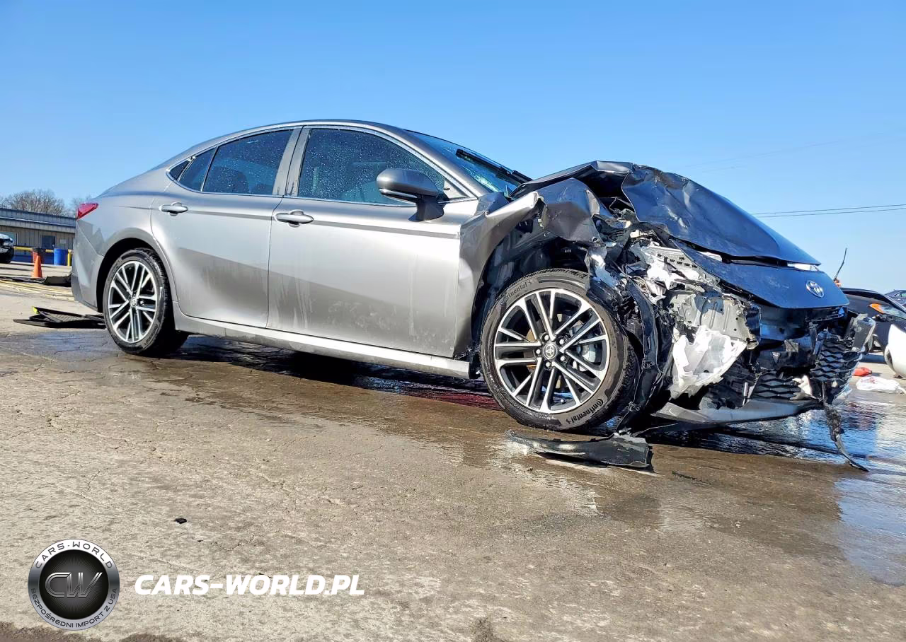 2026 Toyota Camry Xle VIN:4T1DAACK0TU672389 - 4