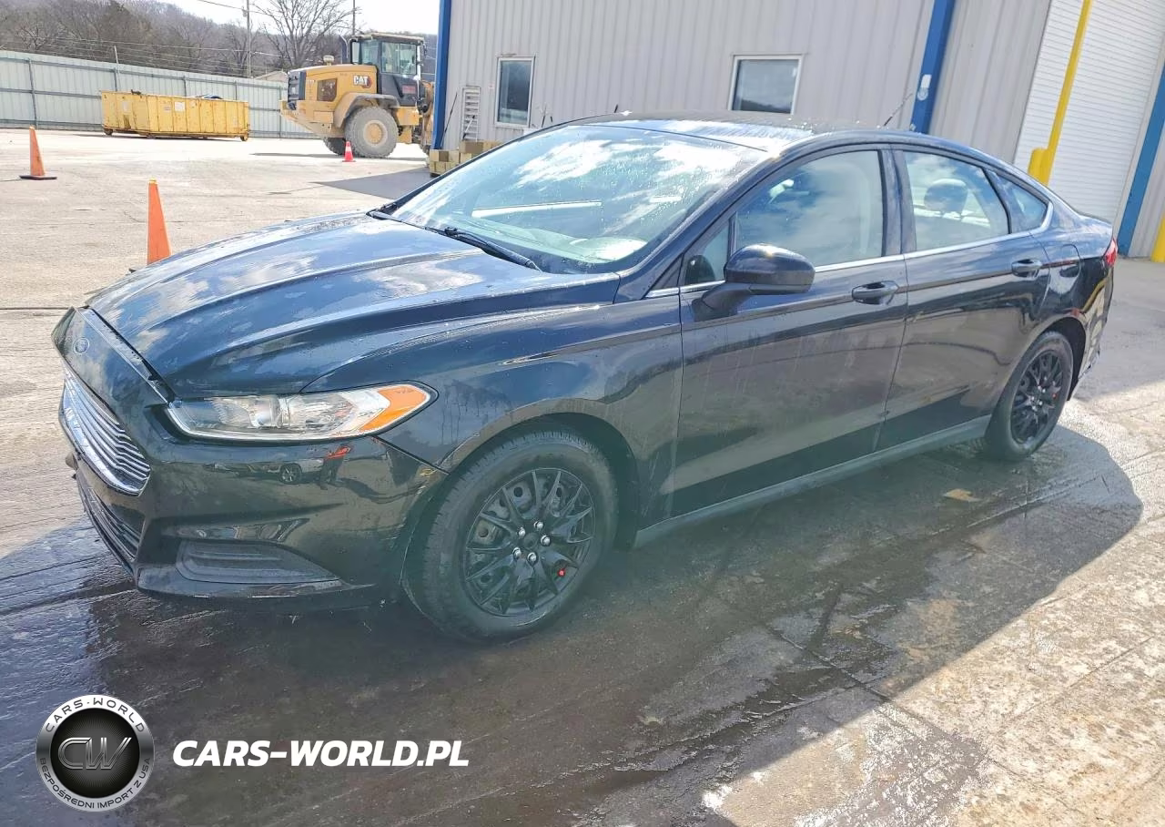 2013 Ford Fusion S – zdjęcie 1 z 13