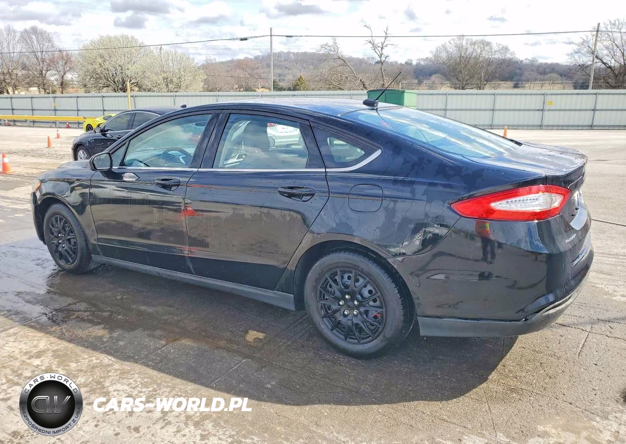 2013 Ford Fusion S VIN:3FA6P0G73DR367673 - 2