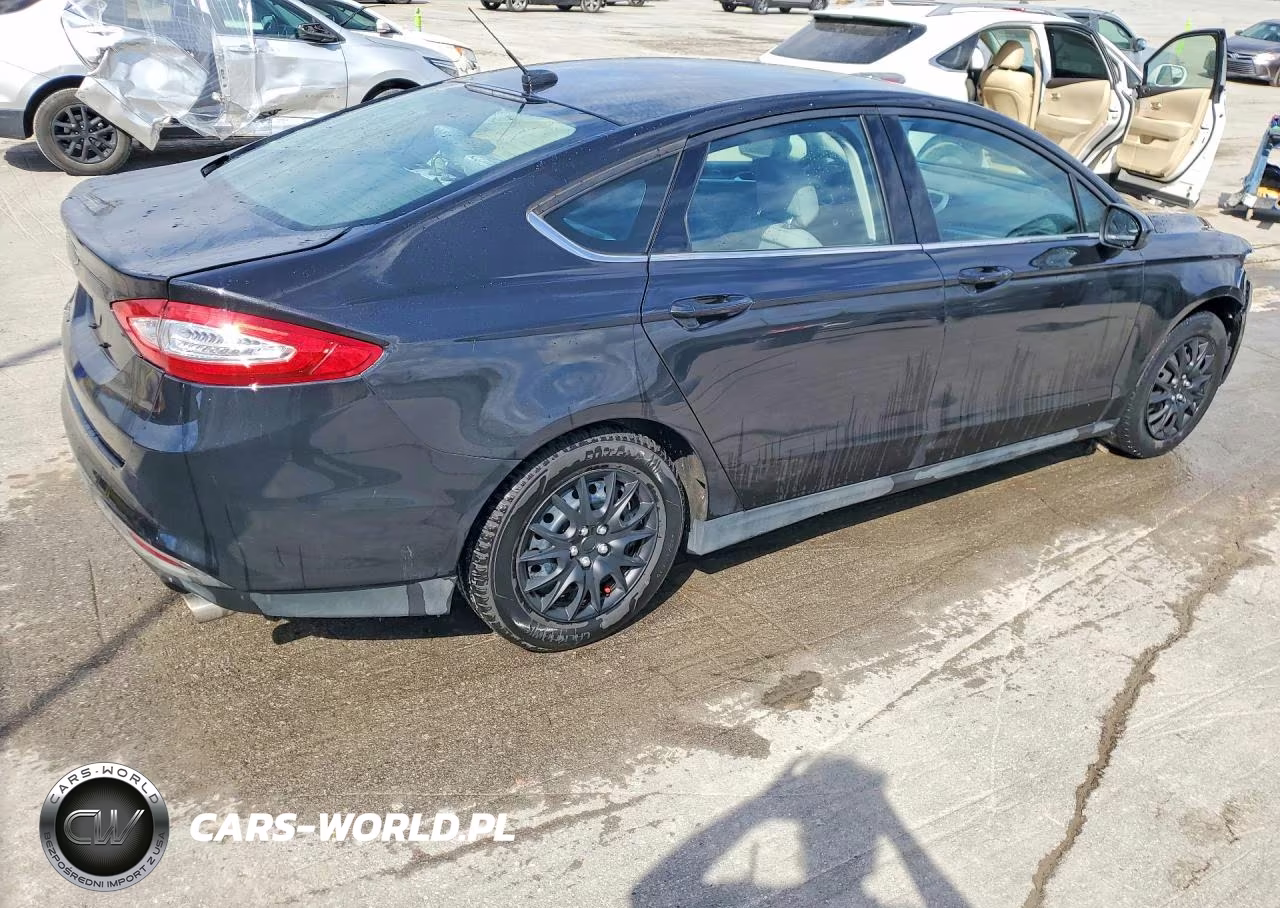 2013 Ford Fusion S VIN:3FA6P0G73DR367673 - 3