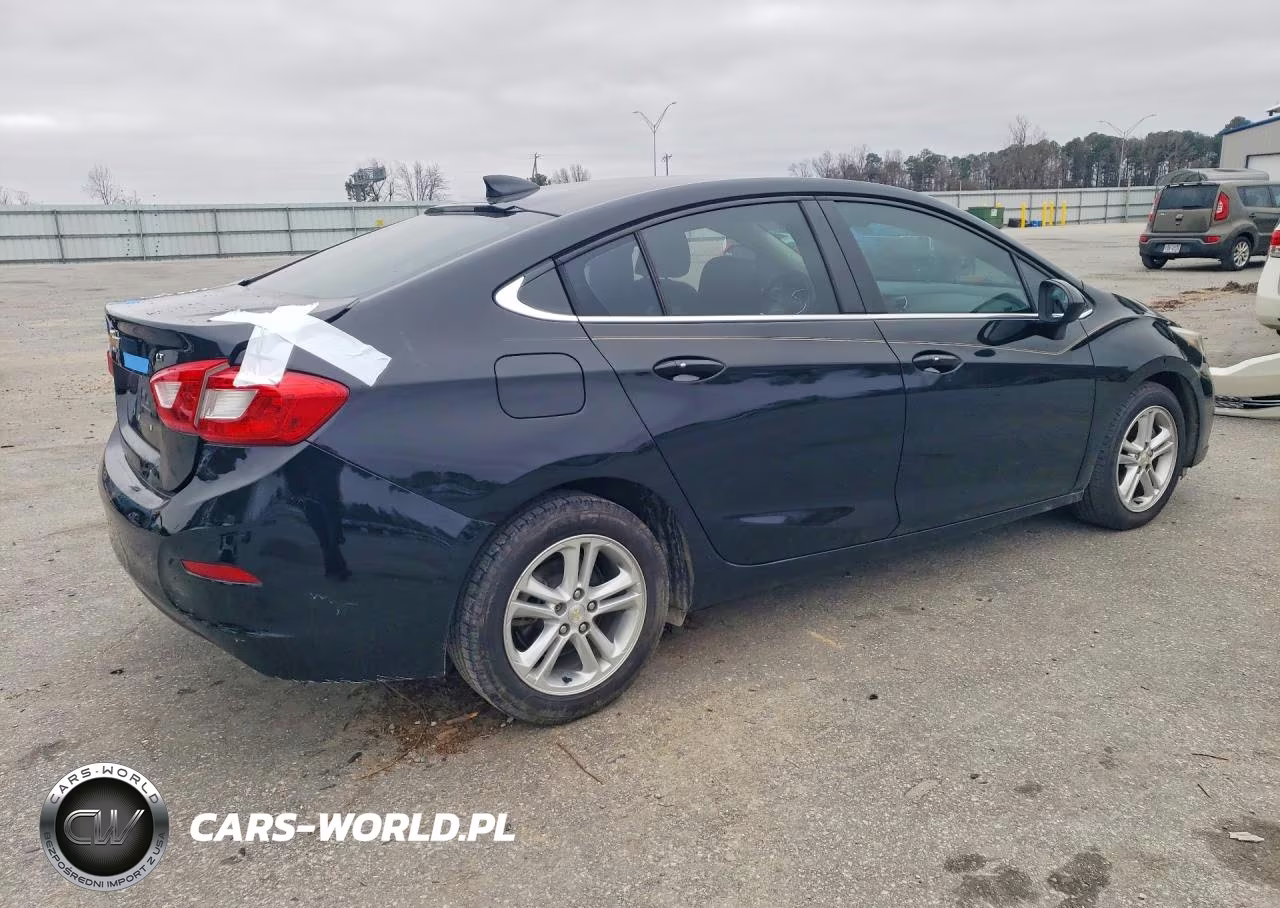 2017 Chevrolet Cruze Lt VIN:1G1BE5SM4H7142595 - 3