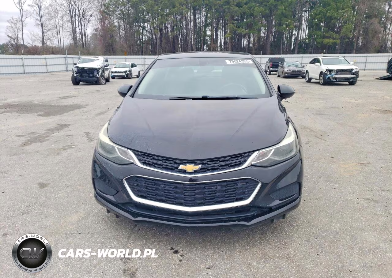 2017 Chevrolet Cruze Lt VIN:1G1BE5SM4H7142595 - 5