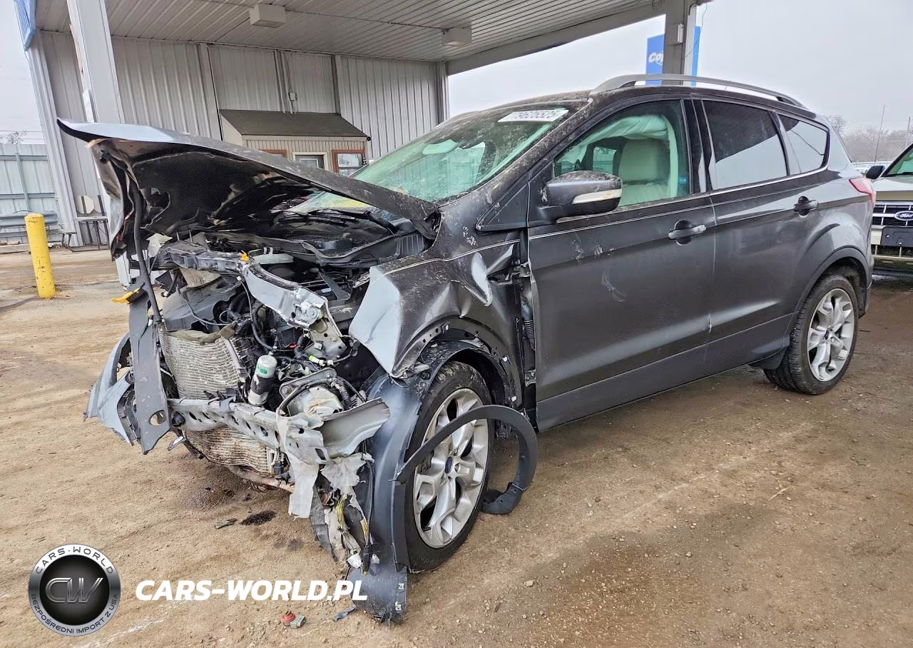 2016 Ford Escape Titanium – zdjęcie 1 z 12