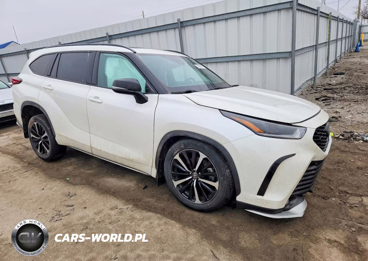 2021 Toyota Highlander Xse VIN:5TDJZRBH3MS132187 - 4