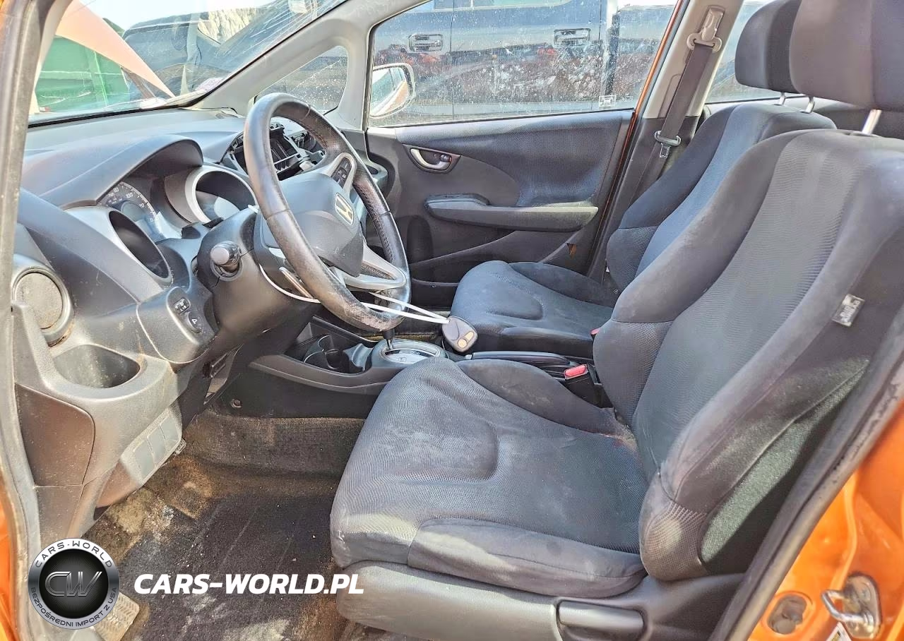 2009 Honda Fit Sport VIN:JHMGE88409S039256 - 7