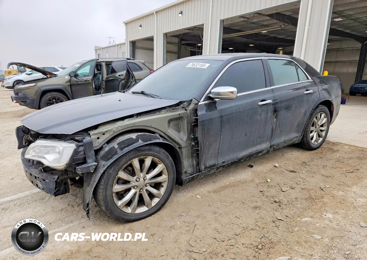 2017 Chrysler 300C