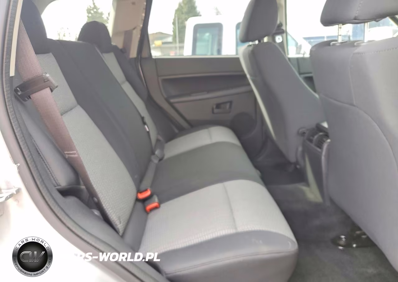2008 Jeep Grand Cherokee Laredo VIN:1J8HR48N38C169805 - 11
