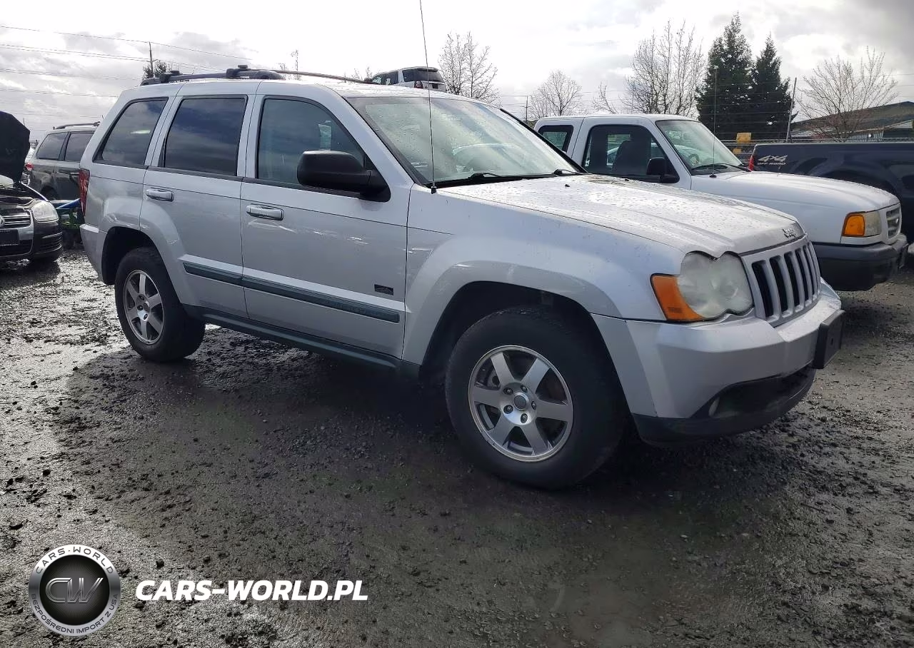 2008 Jeep Grand Cherokee Laredo VIN:1J8HR48N38C169805 - 4