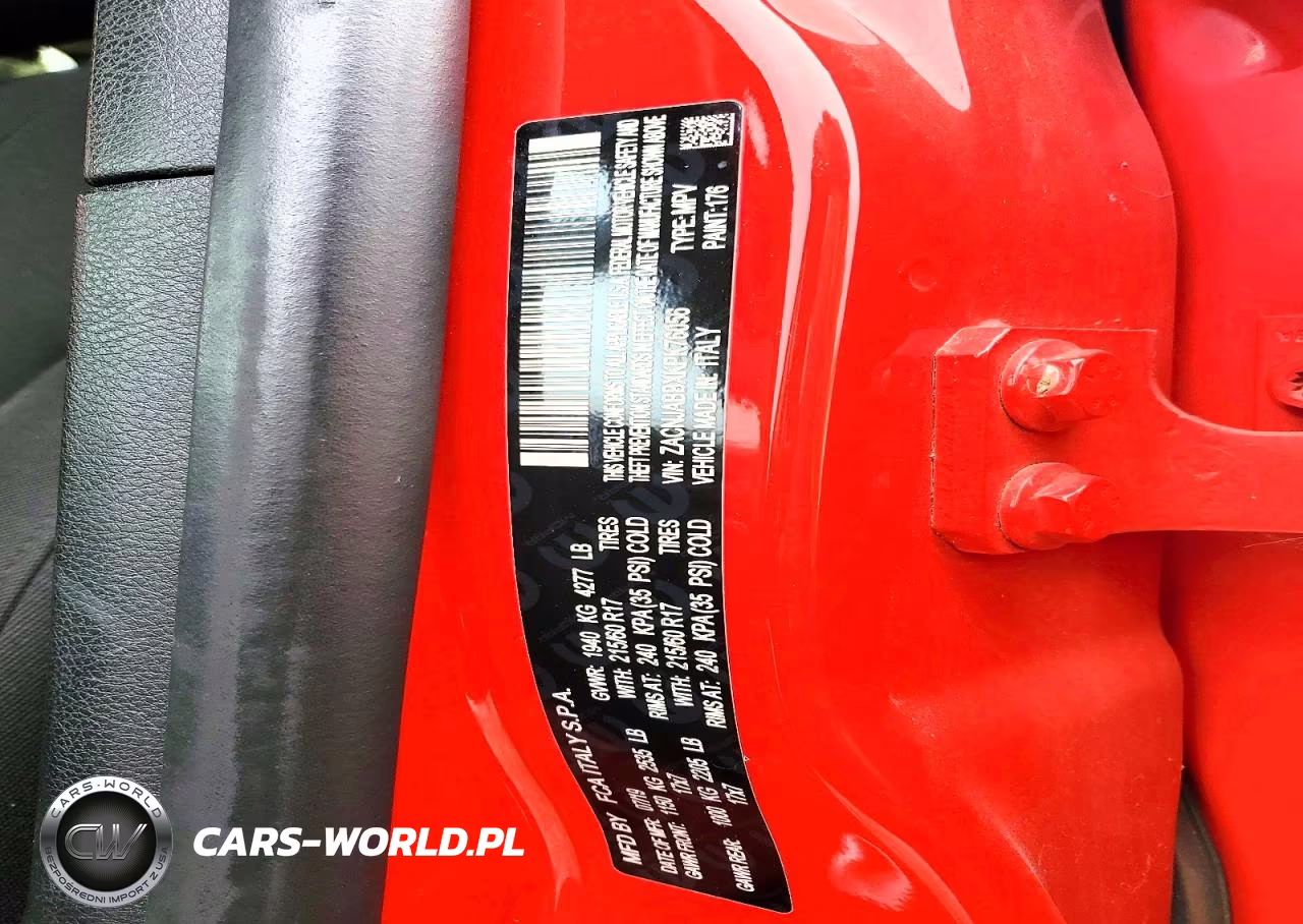 2019 Jeep Renegade Latitude VIN:ZACNJABBXKPK76056 - 12
