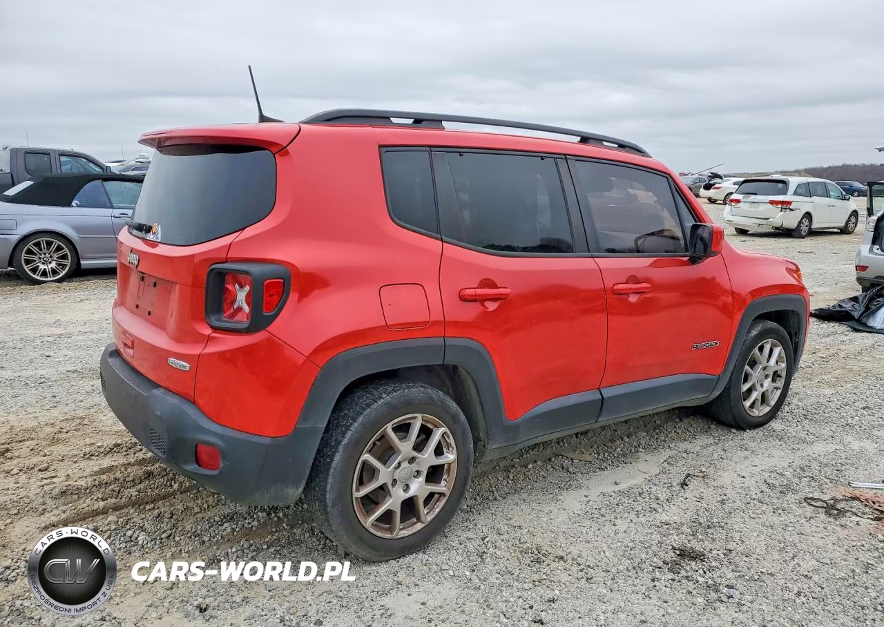 2019 Jeep Renegade Latitude VIN:ZACNJABBXKPK76056 - 3