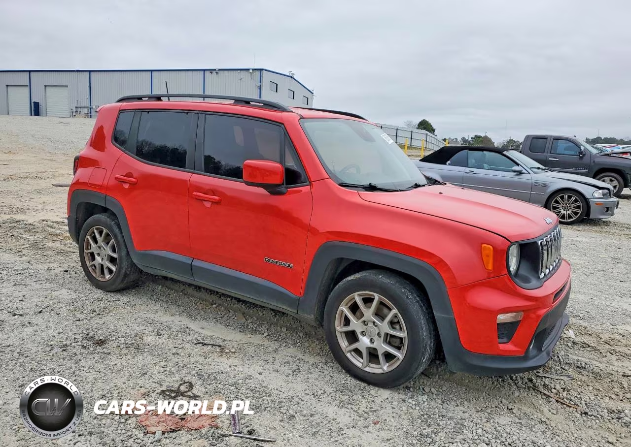 2019 Jeep Renegade Latitude VIN:ZACNJABBXKPK76056 - 4