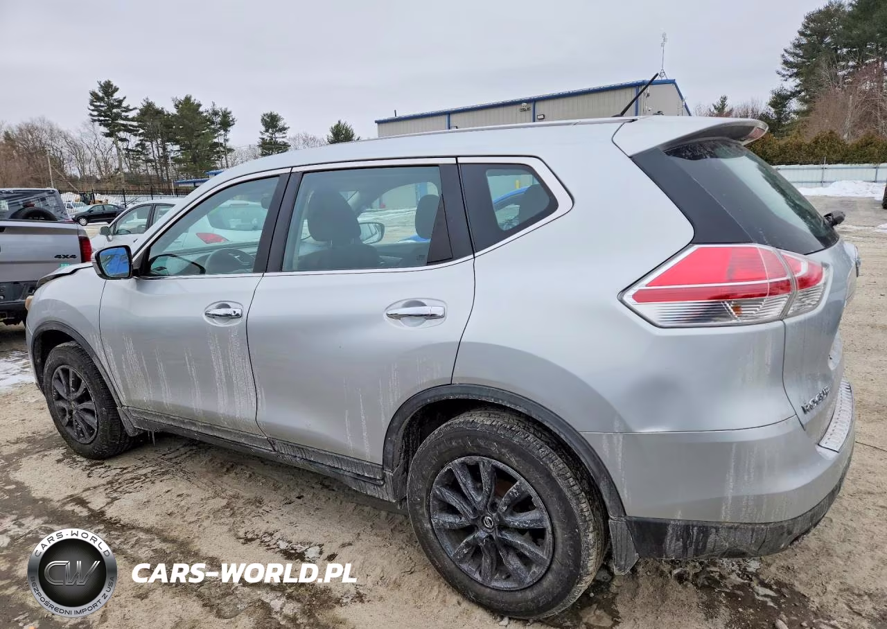 2015 Nissan Rogue S VIN:KNMAT2MV8FP525577 - 2