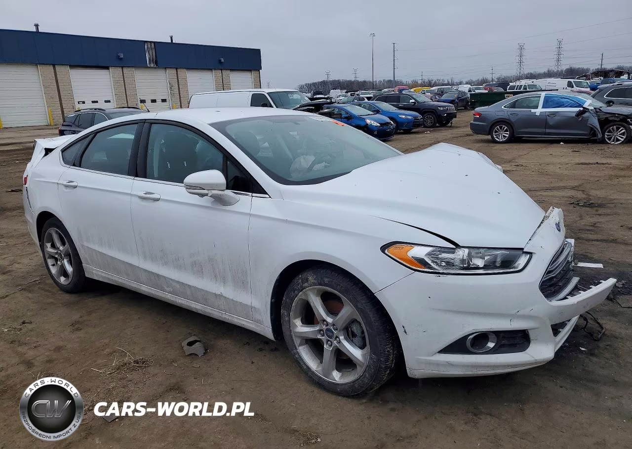 2014 Ford Fusion Se Hybrid VIN:3FA6P0LU4ER314624 - 4
