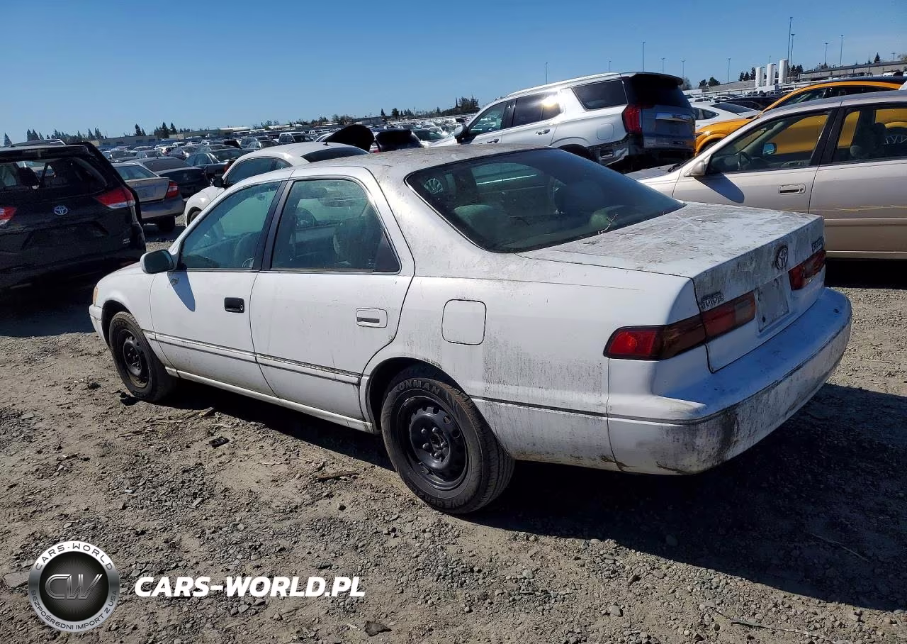 1998 Toyota Camry Le VIN:4T1BG22K2WU839949 - 2