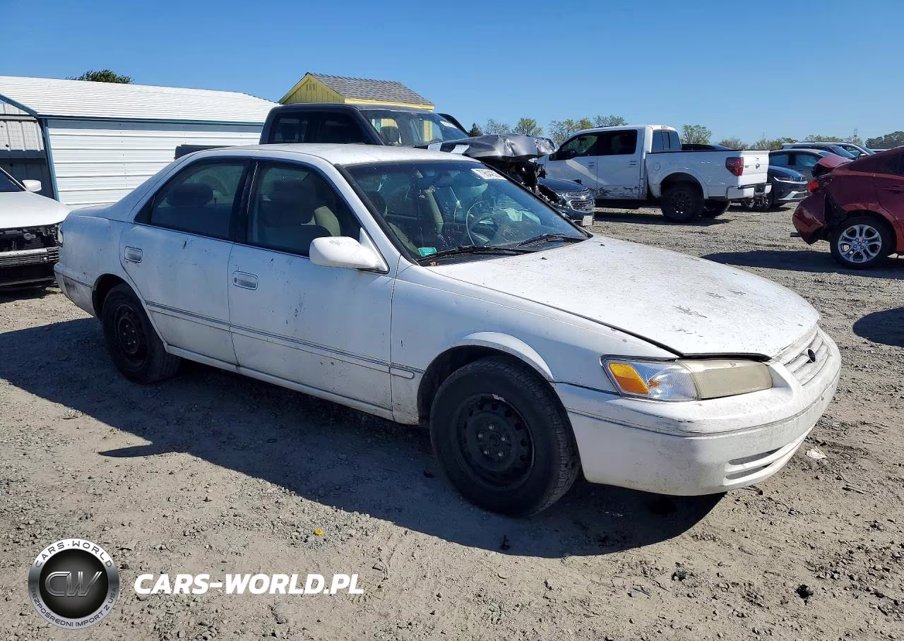 1998 Toyota Camry Le VIN:4T1BG22K2WU839949 - 4