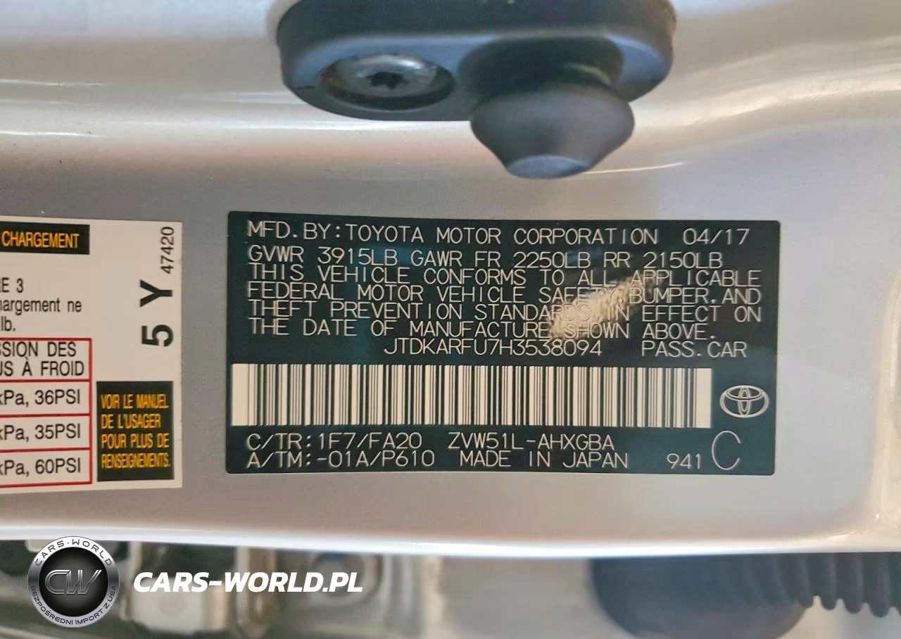 2017 Toyota Prius Three VIN:JTDKARFU7H3538094 - 12