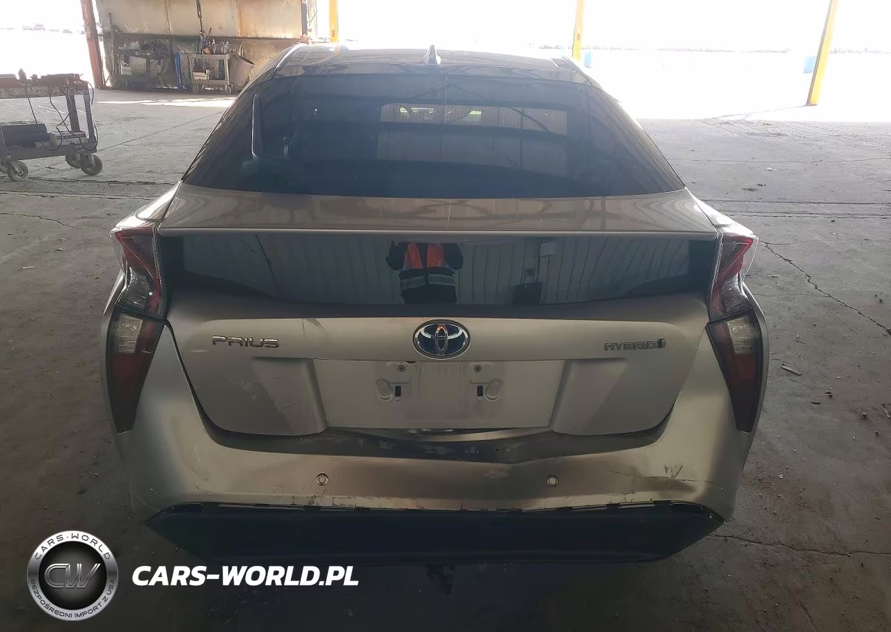 2017 Toyota Prius Three VIN:JTDKARFU7H3538094 - 6