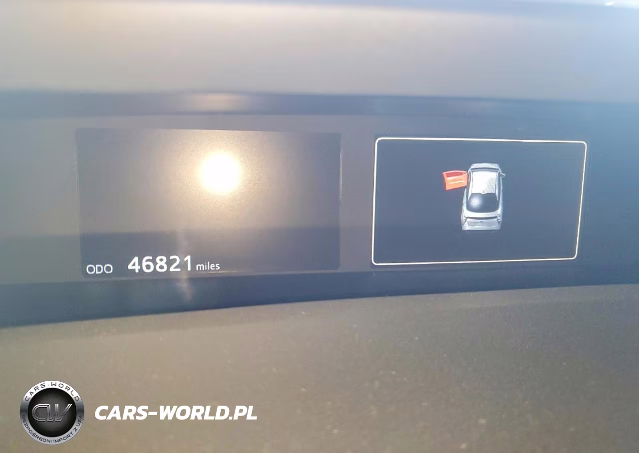 2017 Toyota Prius Three VIN:JTDKARFU7H3538094 - 9