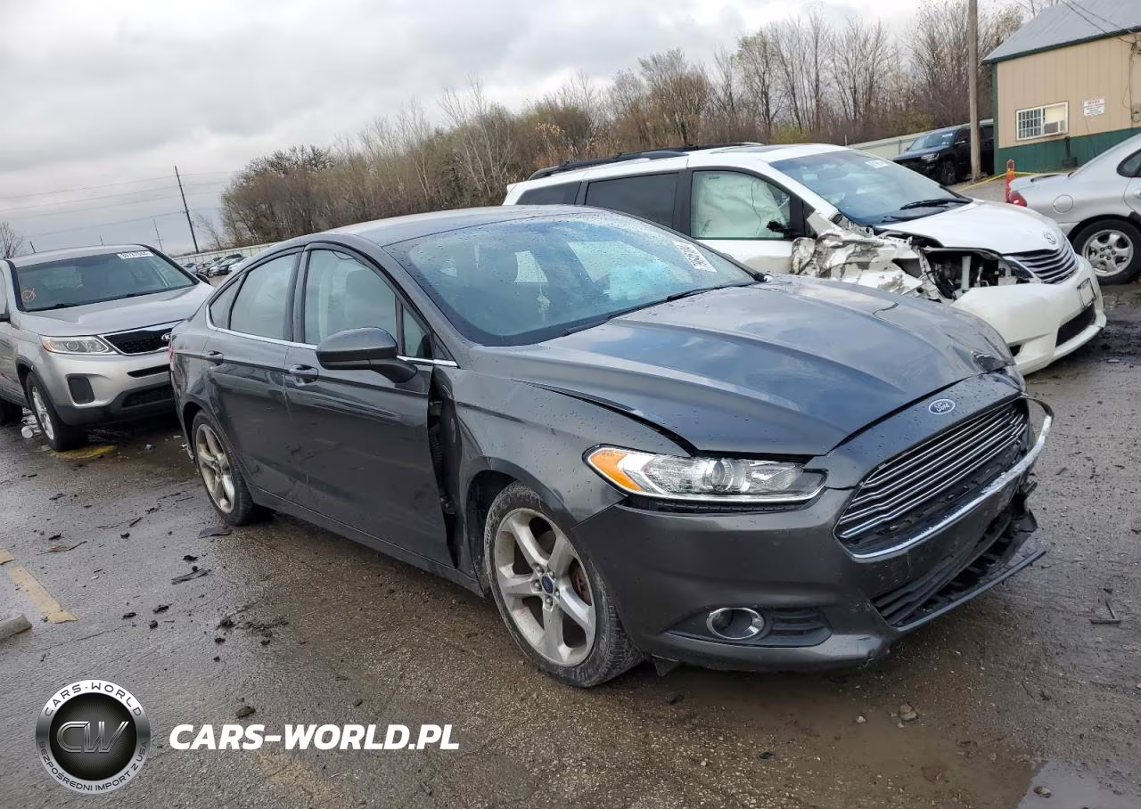 2016 Ford Fusion S VIN:3FA6P0G79GR299318 - 4