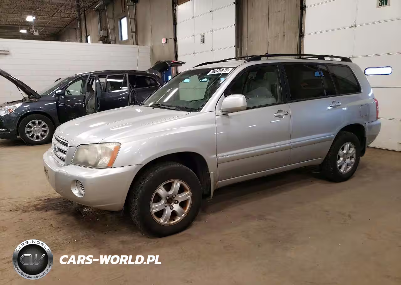 2002 Toyota Highlander Base
