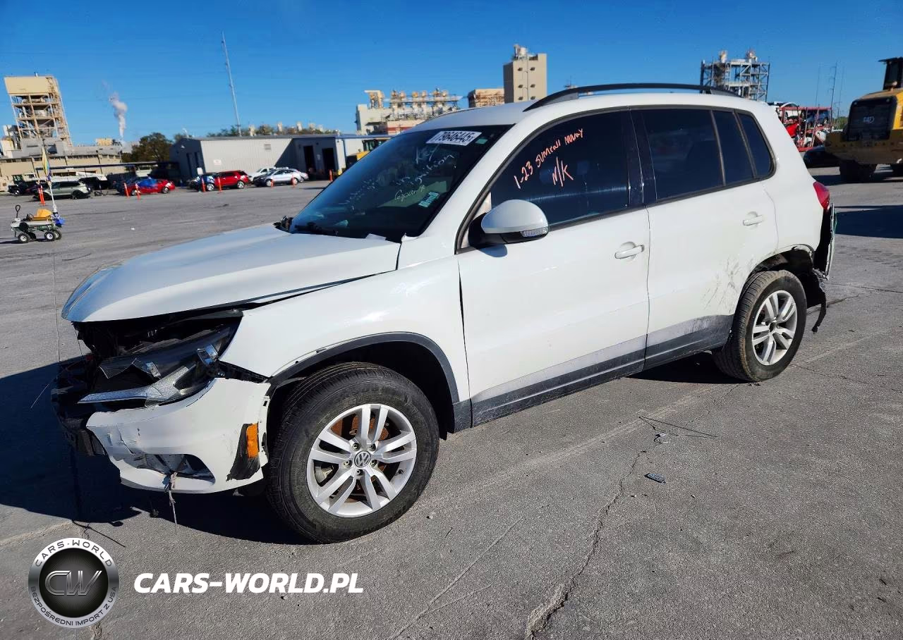 2015 Volkswagen Tiguan S