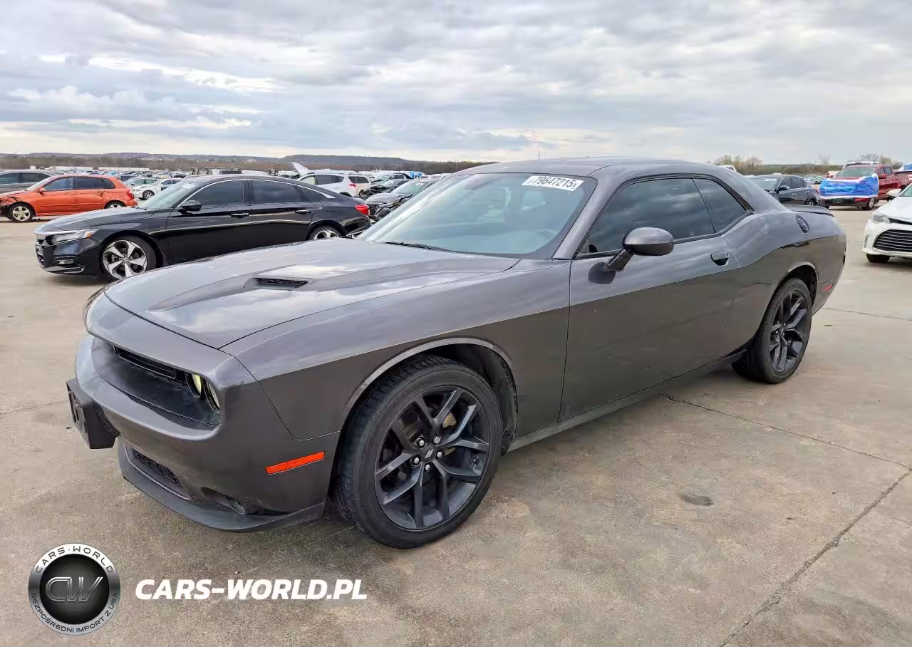 2022 Dodge Challenger Sxt