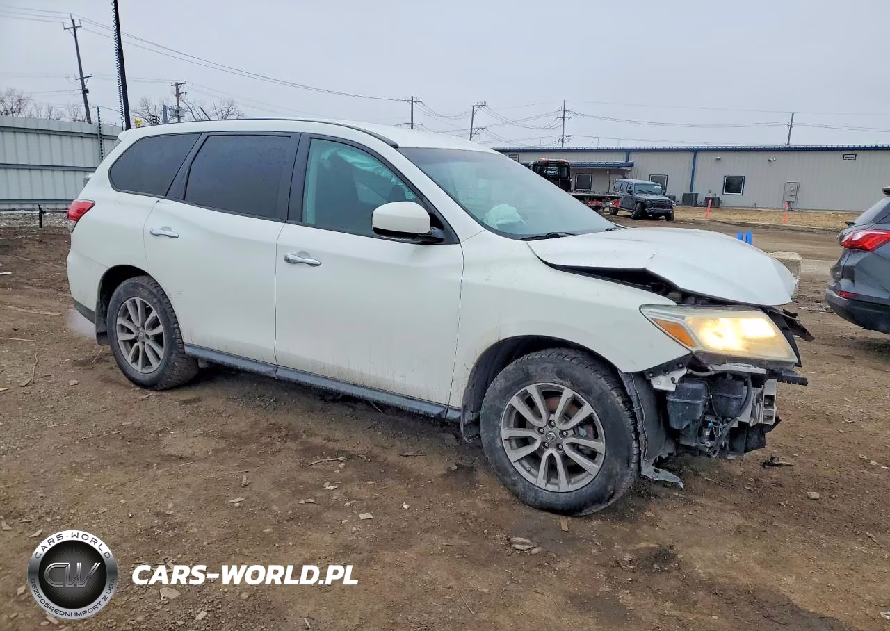 2014 Nissan Pathfinder S VIN:5N1AR2MN4EC709656 - 4