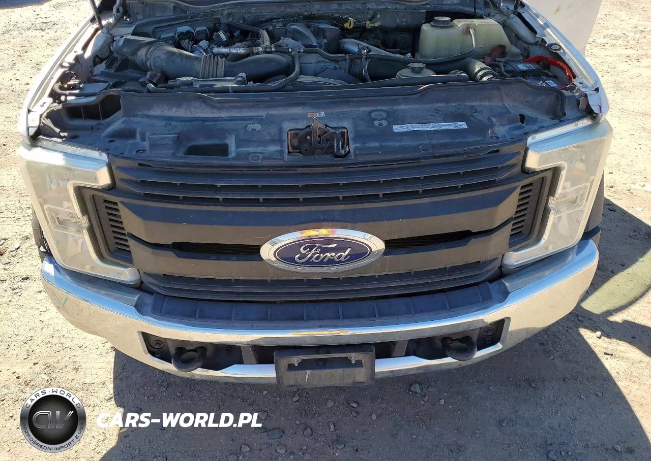 2017 Ford F550 Super Duty VIN:1FDUF5GT8HEC24978 - 11