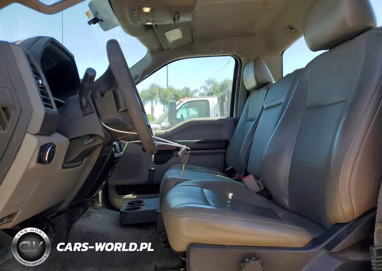 2017 Ford F550 Super Duty VIN:1FDUF5GT8HEC24978 - 7