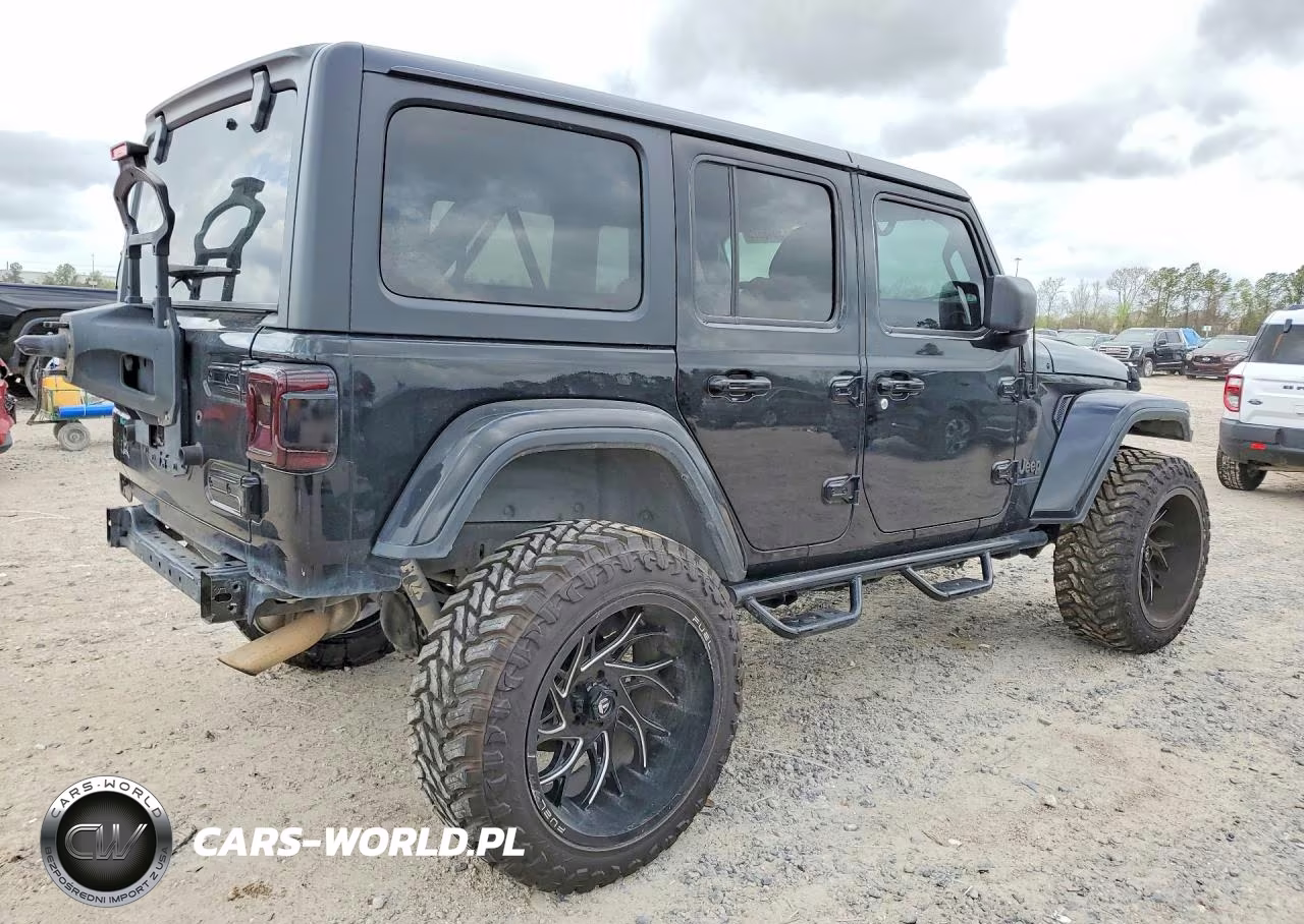 2021 Jeep Wrangler Unlimited Sport VIN:1C4HJXDG6MW607247 - 3