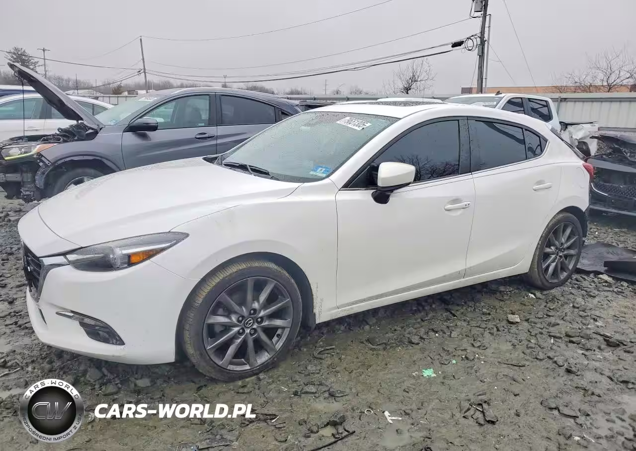 2018 Mazda 3 Grand Touring