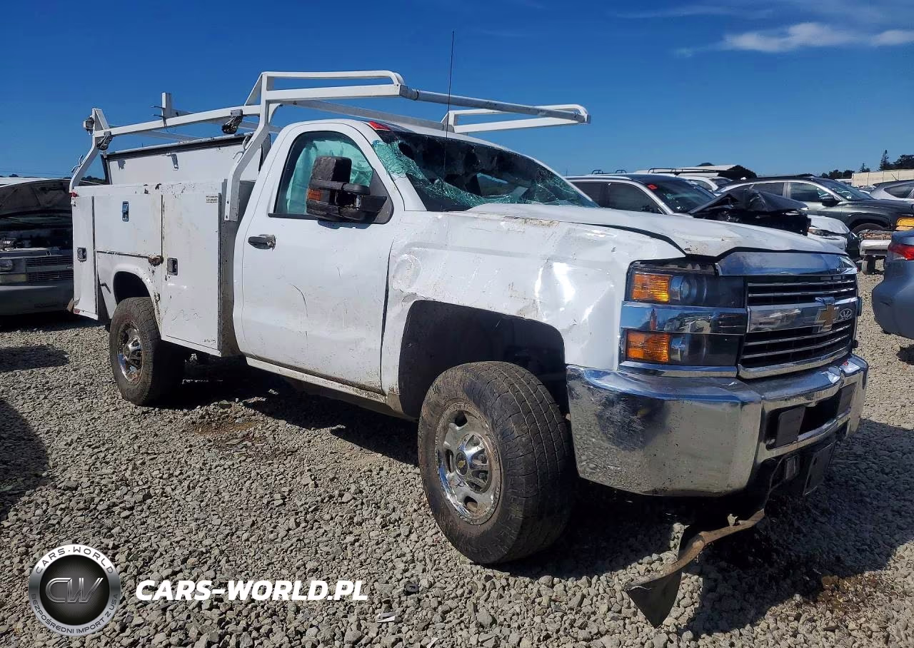 2015 Chevrolet Silverado 2500 Utility - Service Truck VIN:1GC0CUEG9FZ554405 - 4