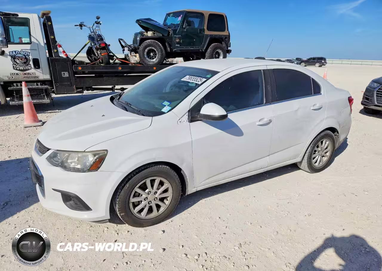 2017 Chevrolet Sonic Lt