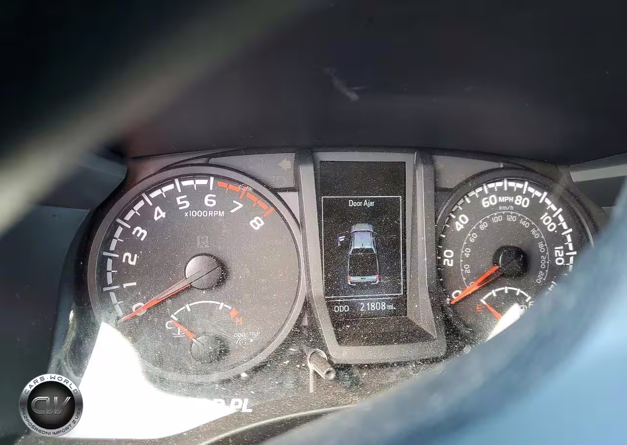 2023 Toyota Tacoma Sr V6 VIN:3TYCZ5AN5PT140051 - 9