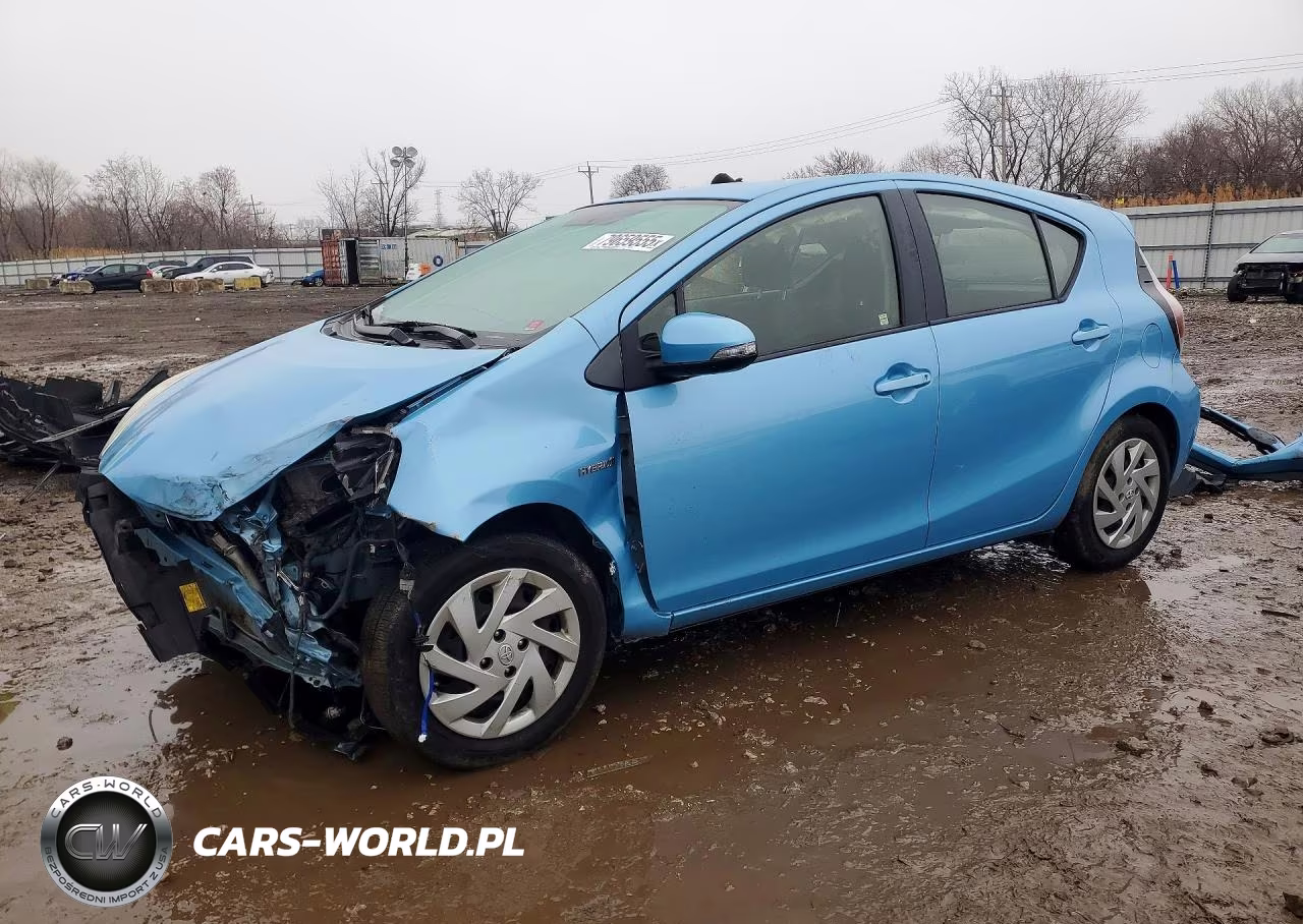 2015 Toyota Prius C Two