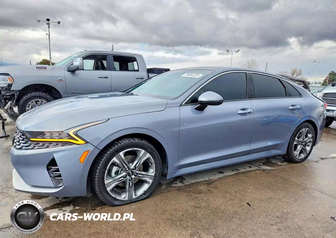2023 Kia K5 Ex