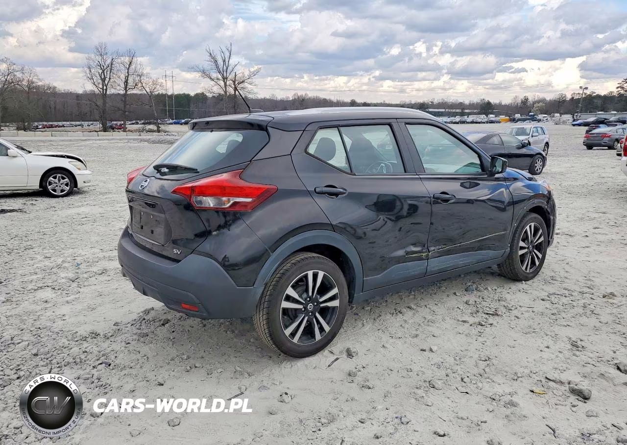 2019 Nissan Kicks Sv VIN:3N1CP5CU8KL552679 - 3
