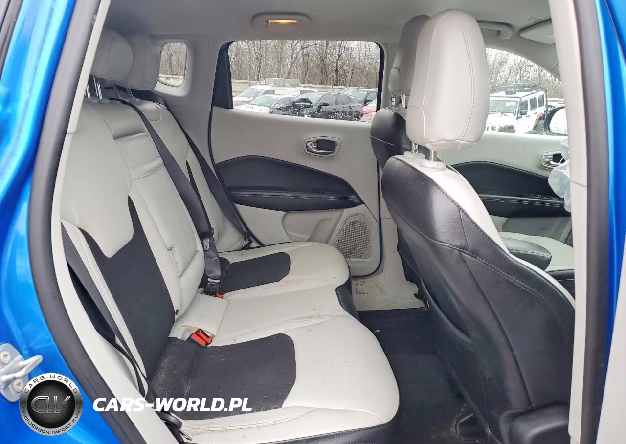 2018 Jeep Compass Latitude VIN:3C4NJDBB0JT480683 - 11