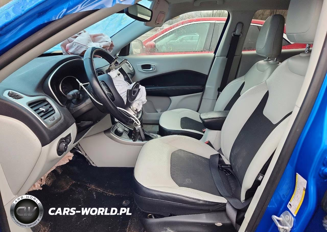 2018 Jeep Compass Latitude VIN:3C4NJDBB0JT480683 - 7