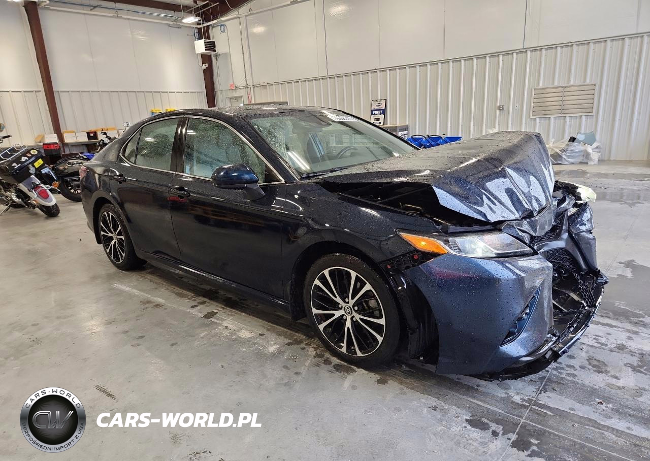 2019 Toyota Camry Se VIN:4T1B11HK6KU702624 - 4