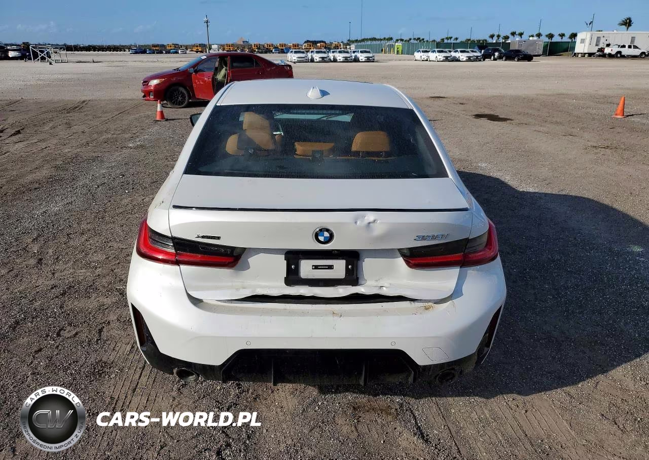 2025 BMW 330Xi VIN:3MW89CW05S8F50009 - 6