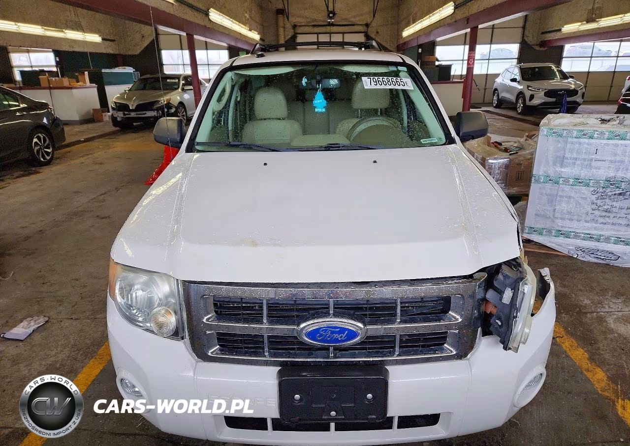 2011 Ford Escape Xlt VIN:1FMCU0D7XBKC07409 - 5