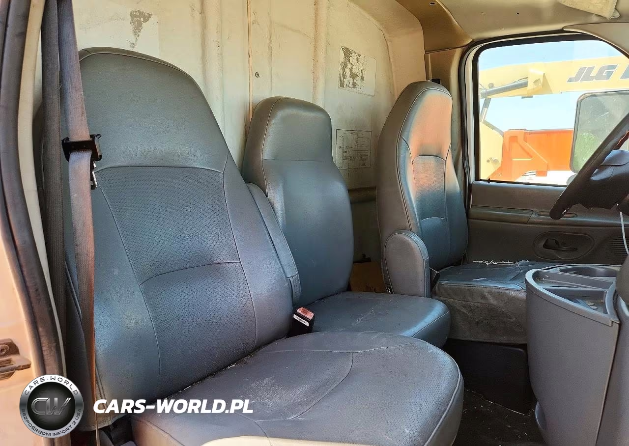 2006 Ford E450 Box Truck VIN:1FDXE45S96DA63273 - 11