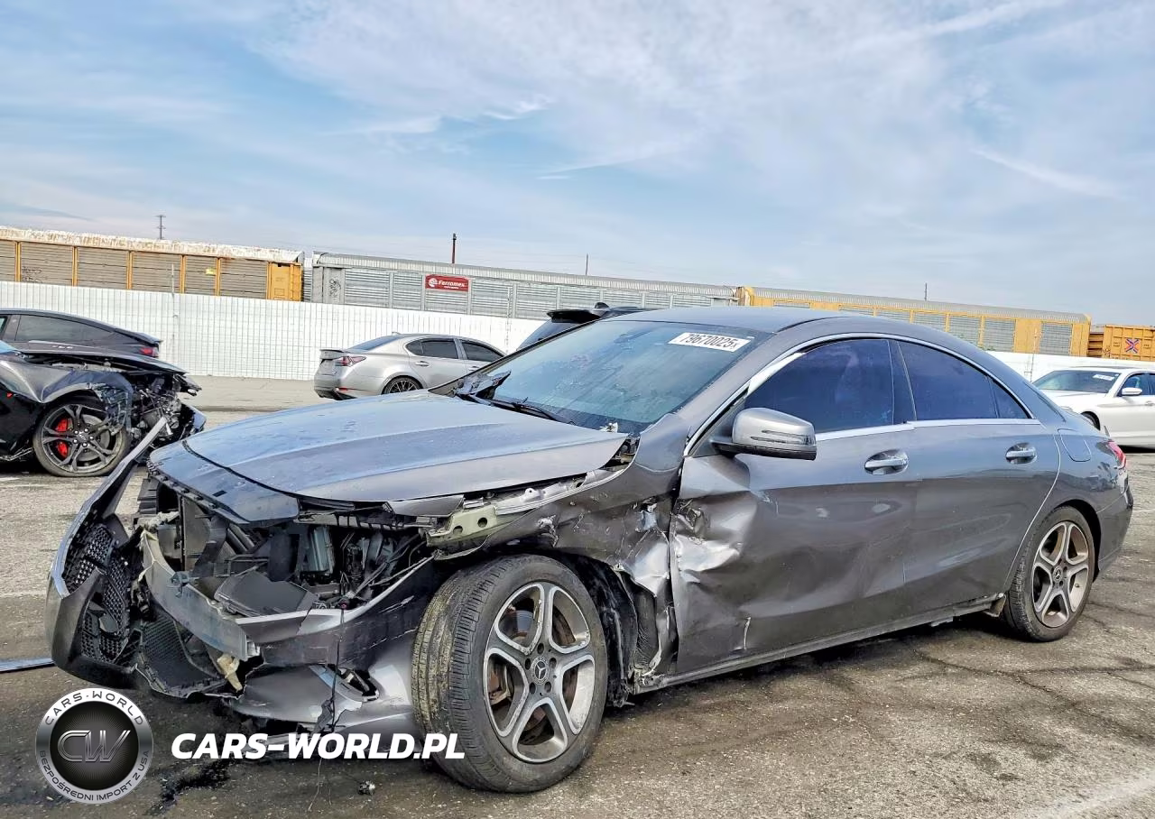 2018 Mercedes-Benz Cla 250