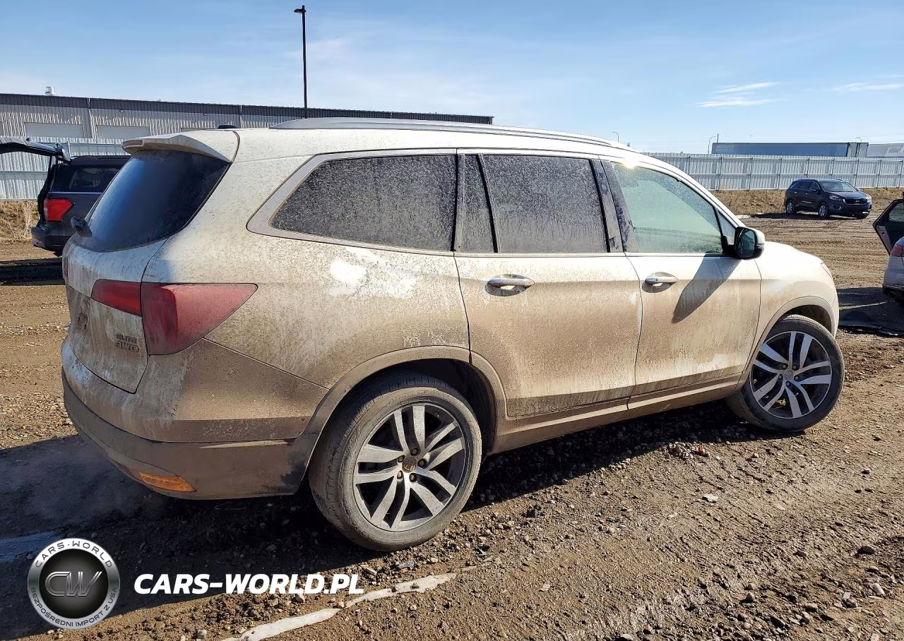 2017 Honda Pilot Elite VIN:5FNYF6H02HB072260 - 3