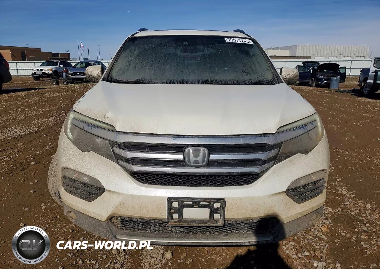 2017 Honda Pilot Elite VIN:5FNYF6H02HB072260 - 5
