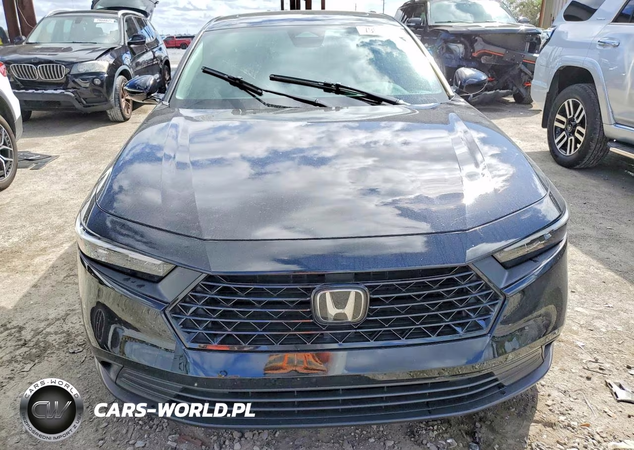 2023 Honda Accord Hybrid Sport VIN:1HGCY2F58PA002203 - 5